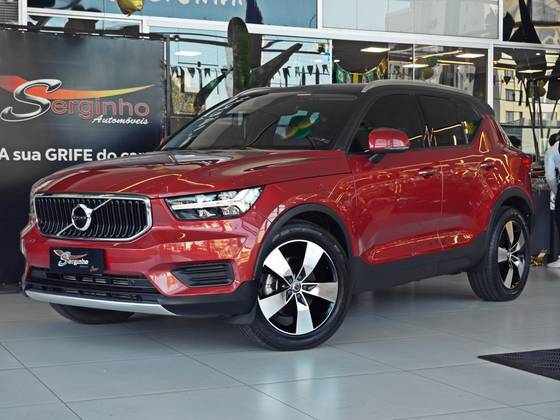 VOLVO XC40 2.0 T5 GASOLINA MOMENTUM AWD GEARTRONIC